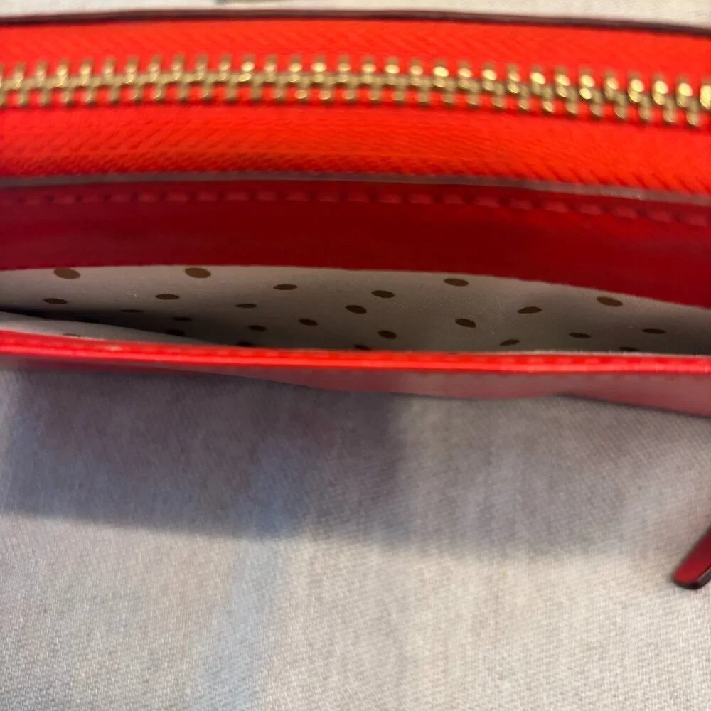 Kate Spade Zip-Around Continental Wallet - Coral/Orange